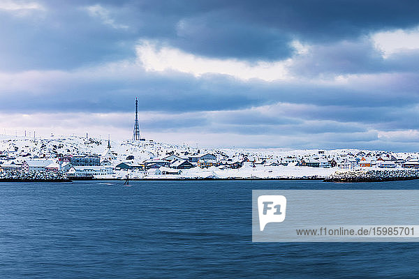 Stadtbild von Berlevag im Winter  Norwegen