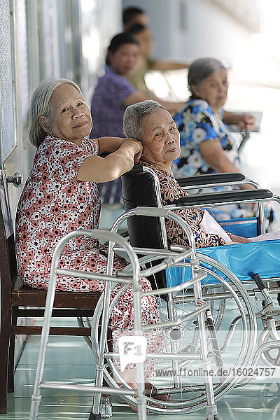 Altersheim für arme Frauen  das von dominikanischen Schwestern geleitet wird