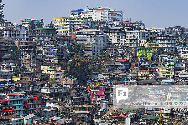 Häuser auf den Hügeln  Kohima  Nagaland  Indien  Asien