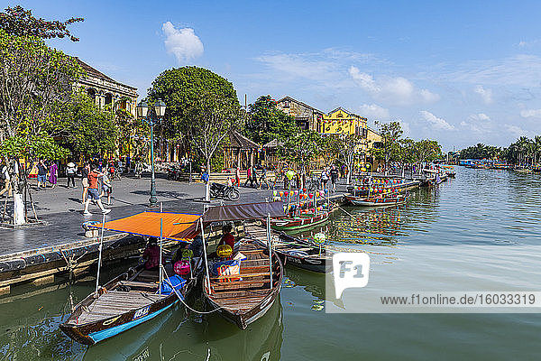 Flussufer in der Altstadt von Hoi An  UNESCO-Weltkulturerbe  Vietnam  Indochina  Südostasien  Asien