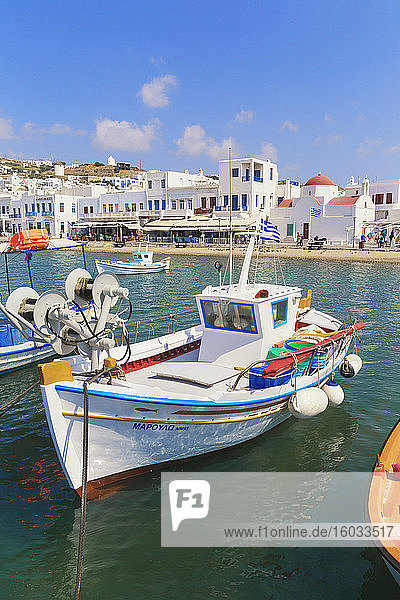 Mykonos Stadt alter Hafen  Mykonos  Kykladen  Griechische Inseln  Griechenland  Europa