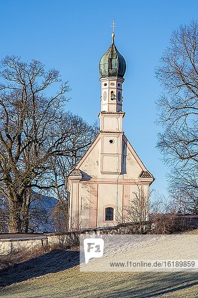 Kapelle St. Georg oder Ramsachkircherl am Murnauer Moos  Murnau am Staffelsee  Bayern  Deutschland  Europa