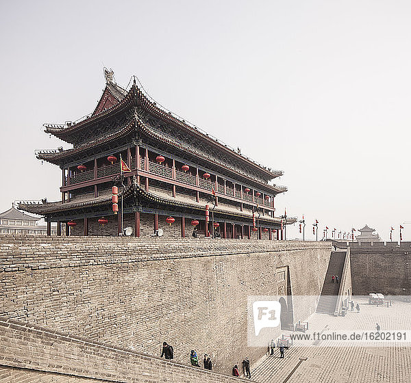 Alte Stadtmauer von Xian  Südtor bei Tag