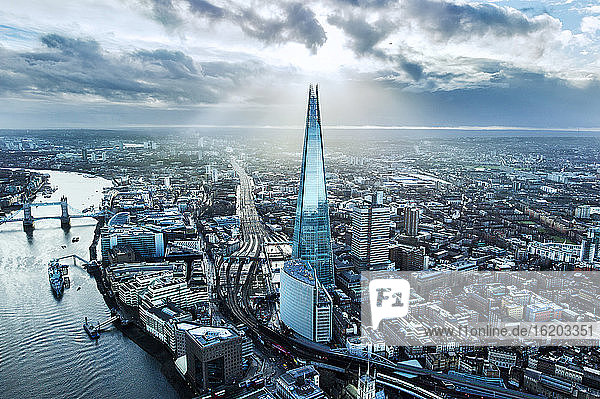 Luftaufnahme des Shard in London