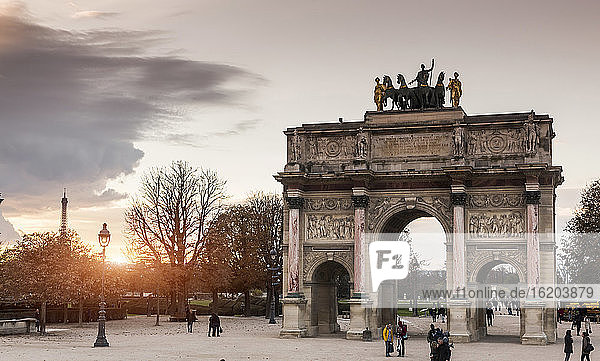 Arc de Triomphe du Carrousel  Paris  France