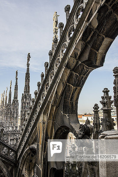 Der Dom  Detail auf dem Dach  Mailand  Italien