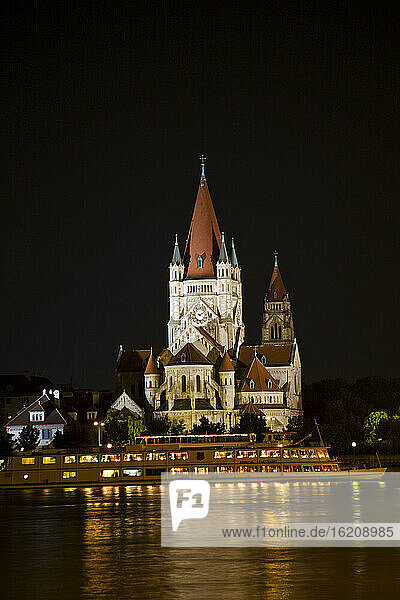 Österreich  Wien  Franz von Assisi Kirche