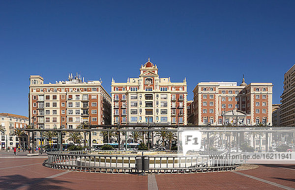 Spanien  Malaga  Blick auf die Altstadt und die Plaza de La Marina