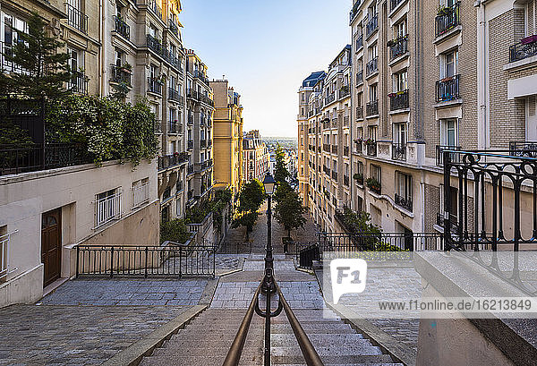 Die leeren Stufen des Montmartre in Paris  Frankreich