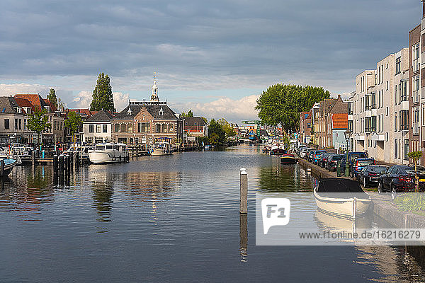Netherlands  South Holland  Leiden  Small harbor in De Kooi neighborhood