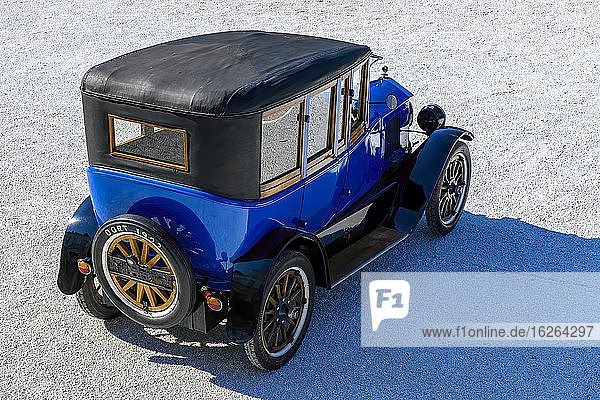 Oldtimer Dort Touring  Baujahr 1922  blau  Österreich  Europa