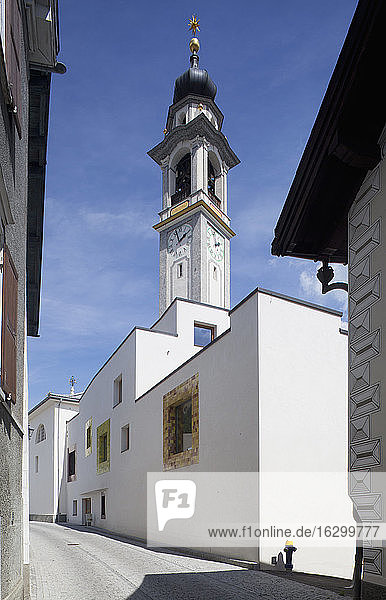 Schweiz  Graubünden  Samedan  Turm der Propsteikirche