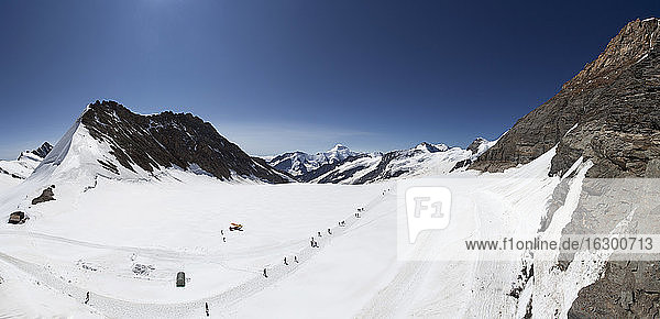 Schweiz  Berner Oberland  Aletschgletscher und Jungfraujoch