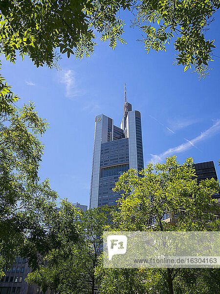 Deutschland  Hessen  Frankfurt  Rossmarkt und Commerzbank Tower