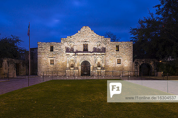 USA  Texas  San Antonio  The Alamo  ehemalige Mission und Festung