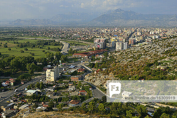 Albanien  Shkodra  Blick von der Burg Rozafa