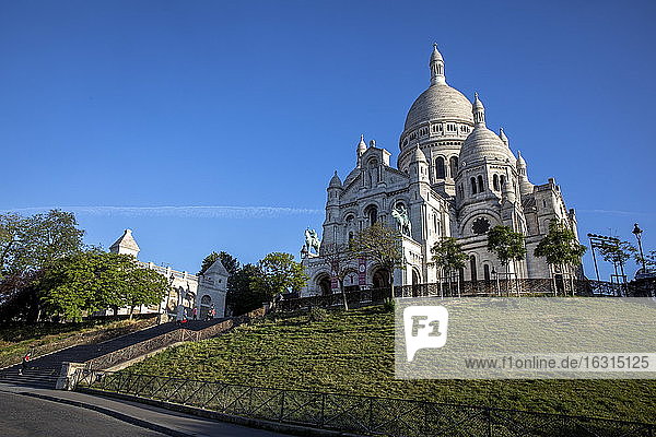 Früher Morgen in der Sacre-Coeur-Basilika  Montmartre  Paris  Frankreich  Europa