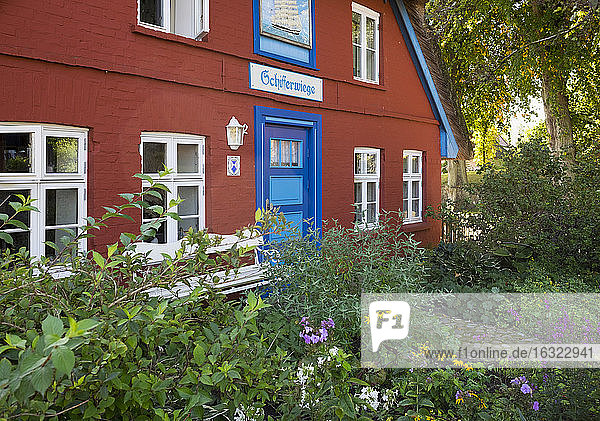 Germany  Mecklenburg-Western Pomerania  Wustrow  house Schifferwiege
