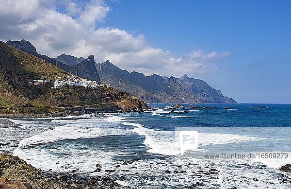 Steep coast in the Anaga Mountains near the village of Almáciga  Tenerife  Canary Island  Spain  Europe