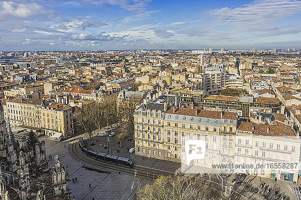Bordeaux  Departement Gironde  Aquitanien  Frankreich. Gesamtüberblick über die Stadt. Das historische Zentrum von Bordeaux gehört zum UNESCO-Weltkulturerbe.