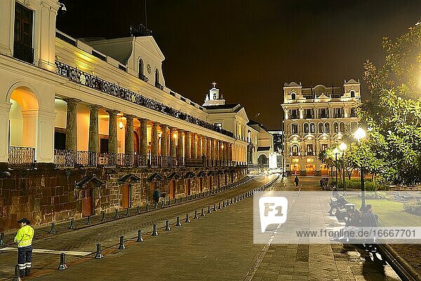 Government seat Palacio de Carondelet at the Plaza Grande by night  Quito  Pichincha Province  Ecuador  South America
