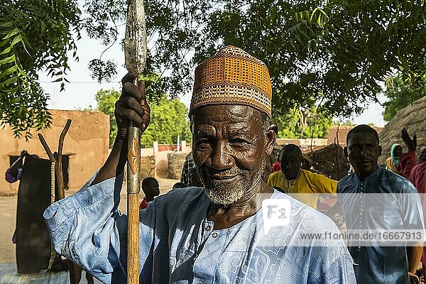 Local chief at a Voodoo ceremony in Dogondoutchi  Niger  Africa