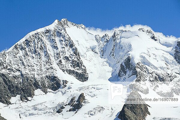 Piz Bernina-4049 m  Biancograt  Piz Roseg-3937 m  Grisons  Switzerland  Europe