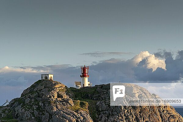 Lindesnes lighthouse on rock  southernmost point of Norway  Lindesnes  Norway  Europe