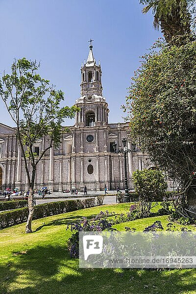 Basilica Cathedral of Arequipa (Basilica Catedral)  Plaza de Armas  Arequipa  Peru