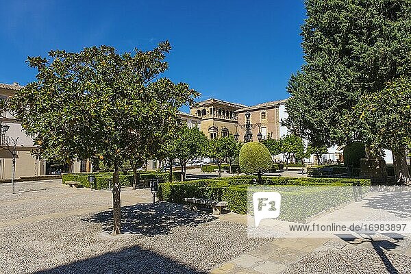 Rathausplatz von Ubeda  UNESCO-Weltkulturerbe. Provinz Jaen  Andalusien  Südspanien Europa.