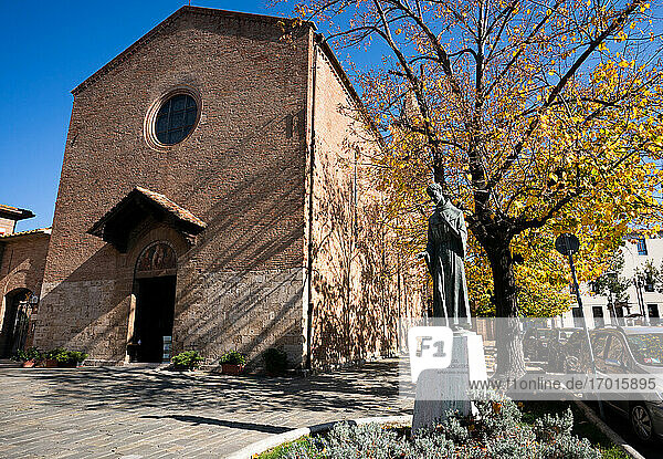 Pfarrkirche San Francesco  Grosseto  Toskana  Italien  Europa