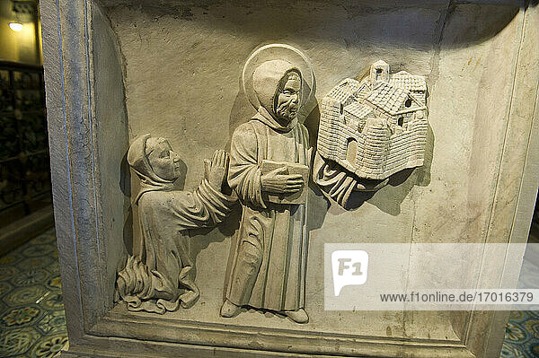 Europa  Italien  Emilia Romagna  Piacenza  Bobbio  die Abtei San Colombano  mittelalterliches Denkmal