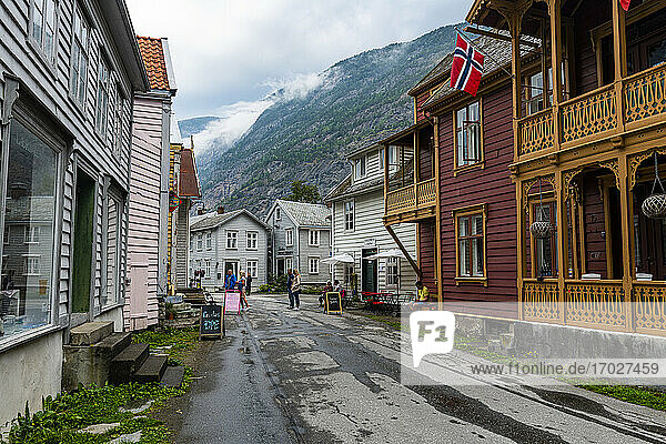 Historische Häuser in Laerdal  Bezirk Vestland  Norwegen  Skandinavien  Europa
