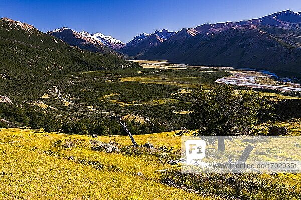 Tal bei El Chalten  der Wanderhauptstadt Patagoniens   Argentinien