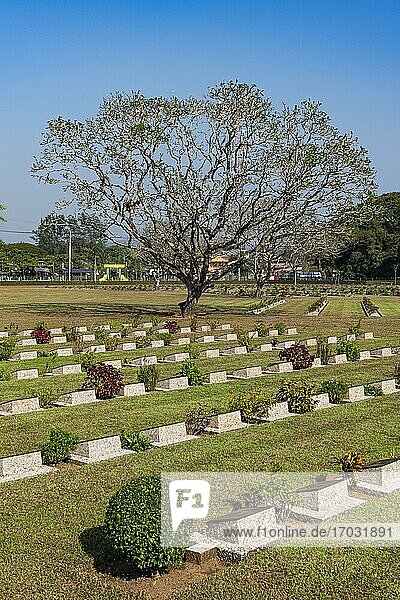 Kriegsfriedhof Thanbyuzayat  Thanbyuzayat  Staat Mon  Myanmar  Asien