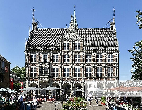 Historic town hall at the market  Dutch brick renaissance  Bocholt  Münsterland  North Rhine-Westphalia  Germany  Europe
