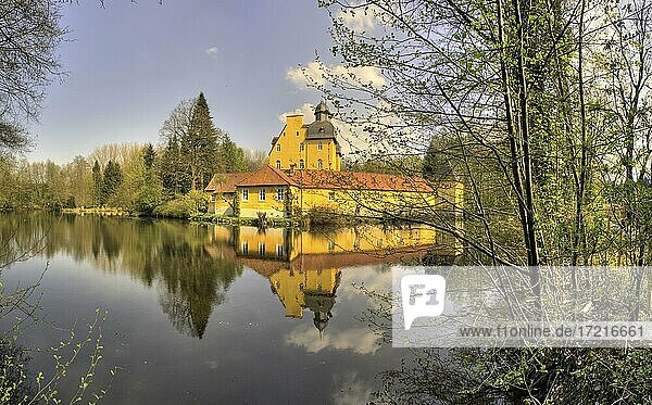 Wasserschloss Schloss Holte  Nordrhein-Westfalen  Deutschland  Europa