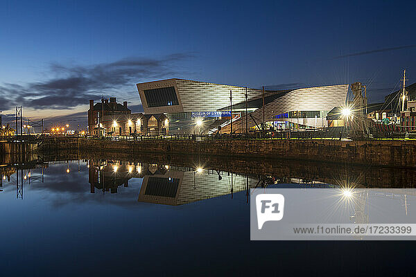 The Museum of Liverpool reflected at night  Liverpool  Merseyside  England  United Kingdom  Europe