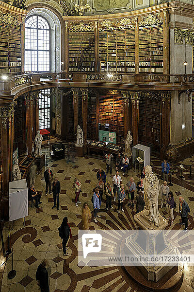 Die Österreichische Nationalbibliothek in Wien  Österreich  Europa