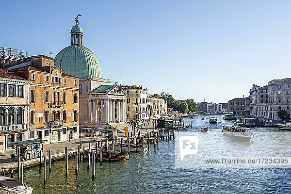 Boats on the Grand Canal with church San Simeone Piccolo at the Ponte degli Scalzi  Venice  Veneto  Italy  Europe