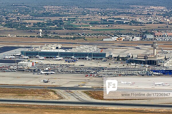 Übersicht Flughafen Palma de Mallorca  Spanien  Europa