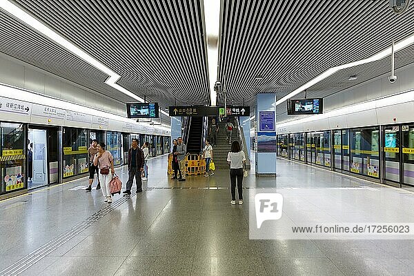 Shanghai Hongqiao Railway Station Shanghai MRT Metro Subway Station in Shanghai  China  Asia