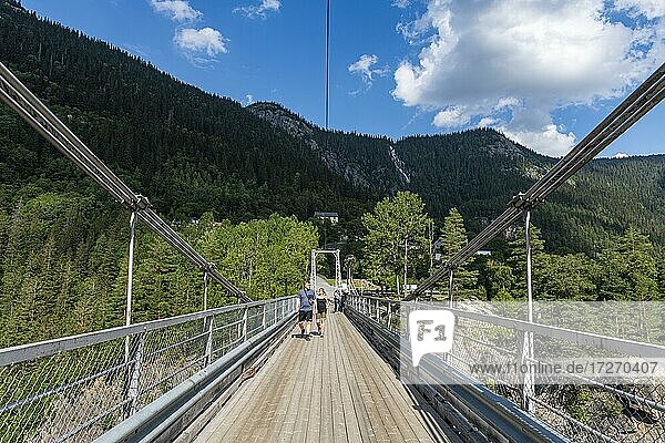 Brücke zum Hyroelektrischen Kraftwerk  Unesco-Weltkulturerbe Industriegebiet Rjukan-Notodden  Norwegen  Europa
