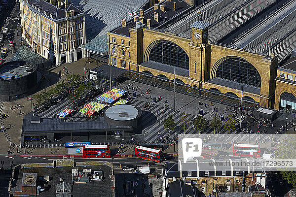 UK  London  Luftaufnahme des Bahnhofs Kings Cross