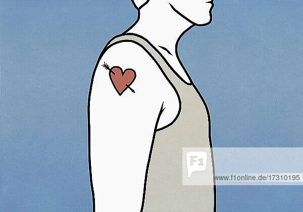 Mann mit Herz und Pfeil Tattoo auf Arm