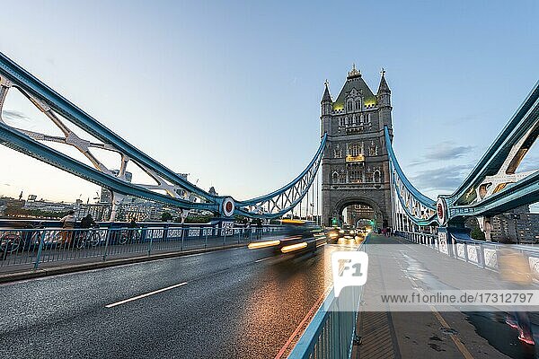 Tower Bridge in the evening  light traces of passing cars  London  England  Great Britain
