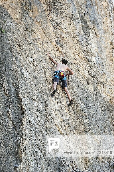 Armeos sector  rock face climbing  lead climbing  sport climbing  Kalymnos  Dodecanese  Greece  Europe