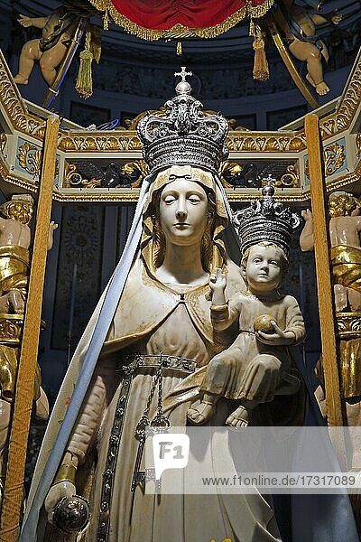 Heilige Maria mit Jesuskind  Basilika Madonna del Soccorso  Sciacca  Sizilien  Italien  Europa