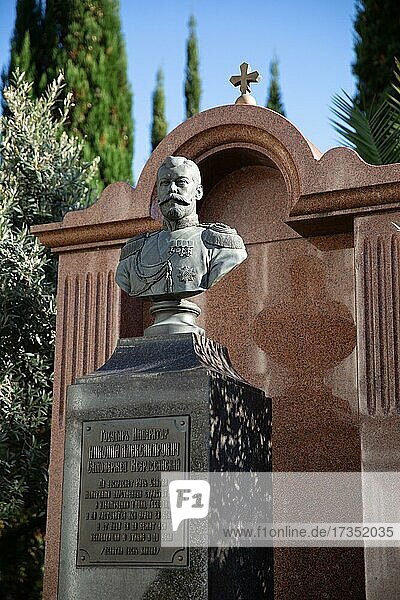 Denkmal für den russischen Zaren Nikolai II  Sotschi  Russland  Europa