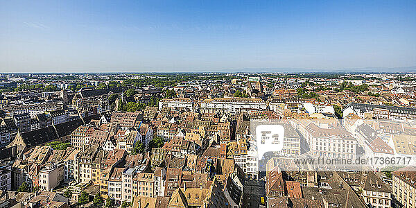 Frankreich  Bas-Rhin  Straßburg  Panoramablick auf die historische Altstadt